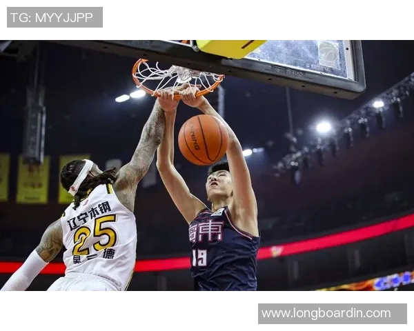 CBA常规赛MVP爆冷出炉 意外击败热门人选引发热议